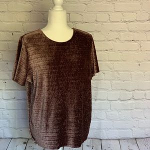 Fourteenth Place Velvet Top